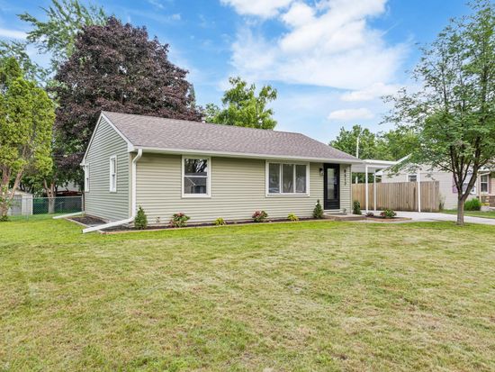 8517 Columbus Ave S, Bloomington, MN 55420