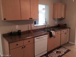 5th image of 306 North Ave