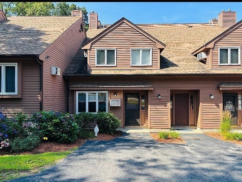 1st image of 6 Casablanca Ct Unit 6