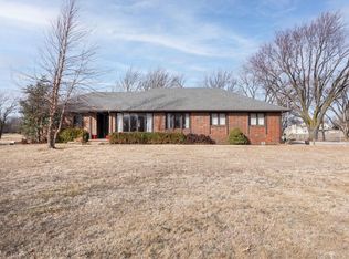 9901 N Meridian Ave, Valley Center, KS 67147