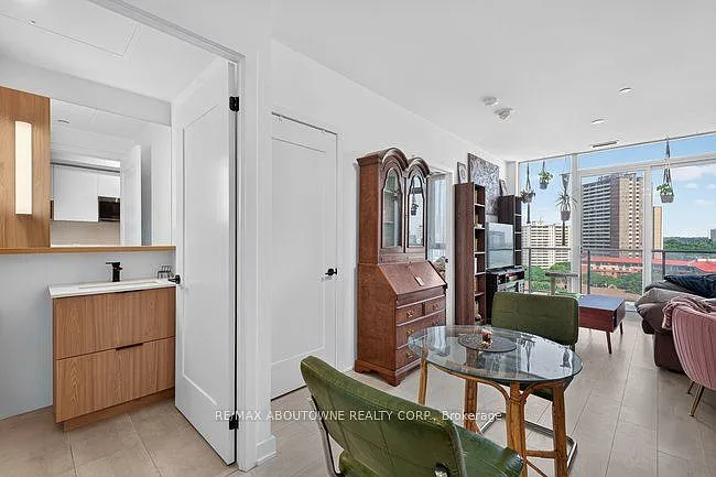 5 Defries St #1120 — Photo 8