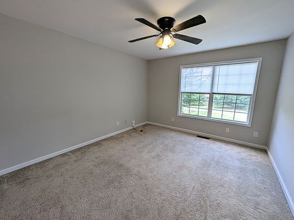 4th image of 200 Broad St #B