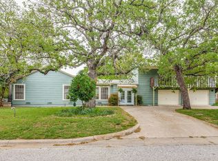 4913 Barbara Rd, River Oaks, TX 76114