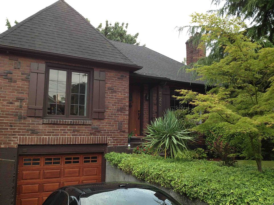 2nd image of 523 NE 79th St