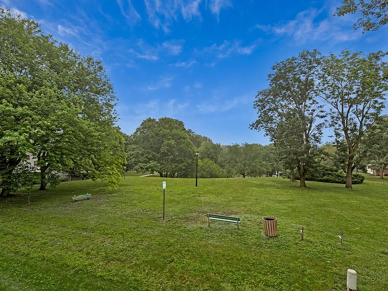 1675 Ridgely Ct #182 — Photo 41