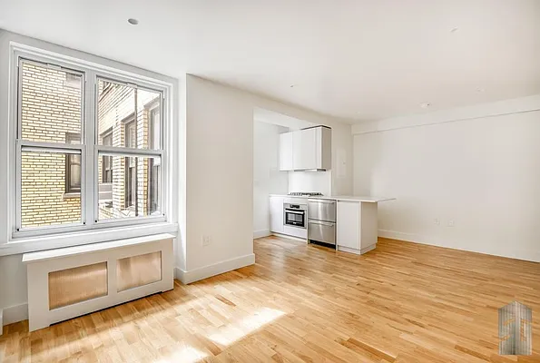 Rented by Skyline Group Real Estate | media 7