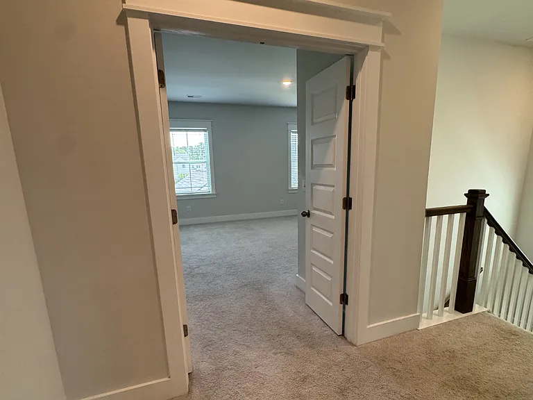 4030 Maidstone Dr — Photo 19