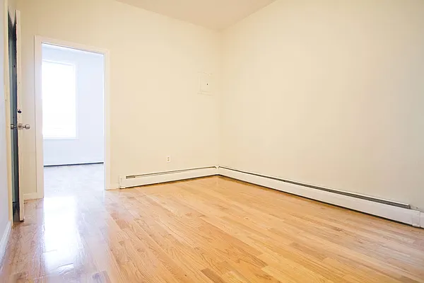 Rented by Nooklyn NYC LLC | media 15
