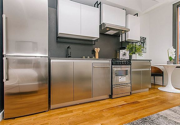 2nd image of 123 Melrose St APT 944