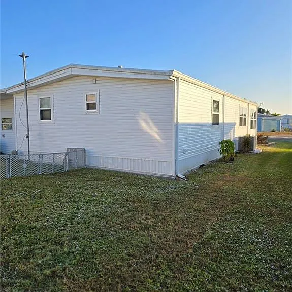 114 Elise Dr — Photo 22
