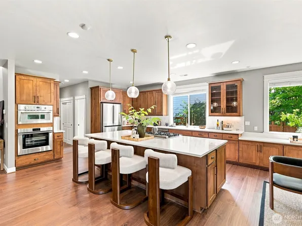 10036 NE 151st Drive, Bothell, WA 98011
