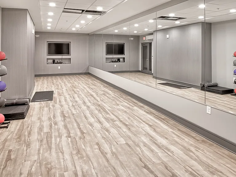 1400 Hudson St #803 — Photo 10