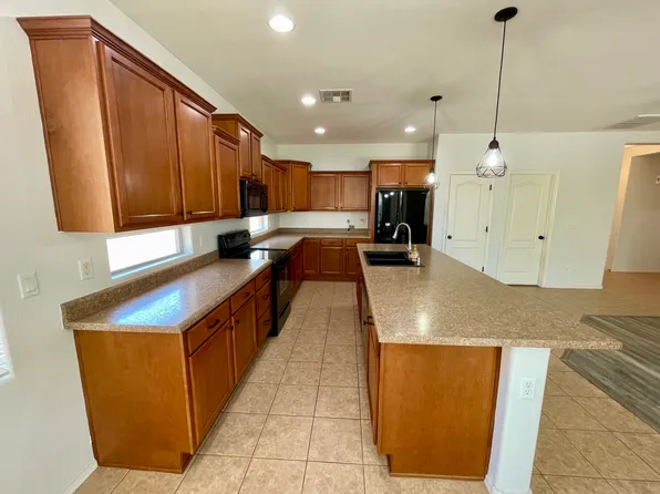 17027 W Hammond St, Goodyear, AZ 85338