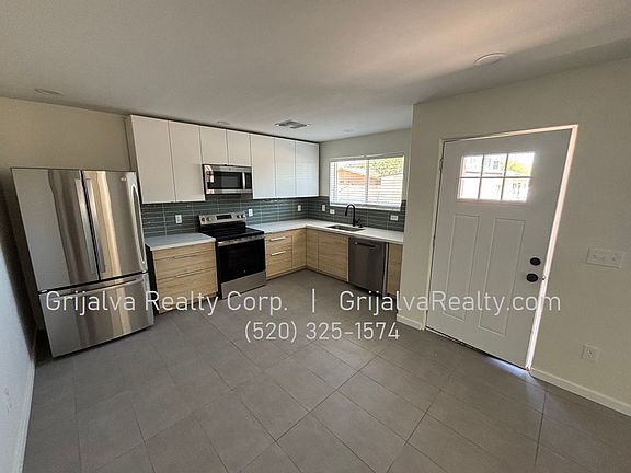 4th image of 2926 N Winstel Blvd #2