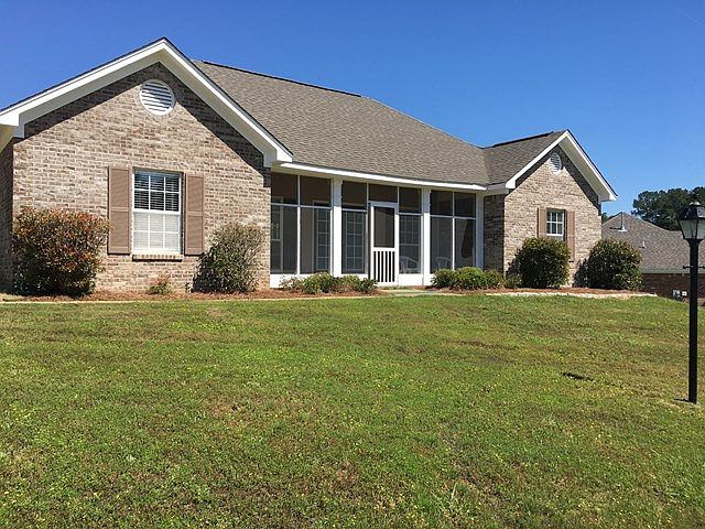 1st image of 119 Cross Creek Dr