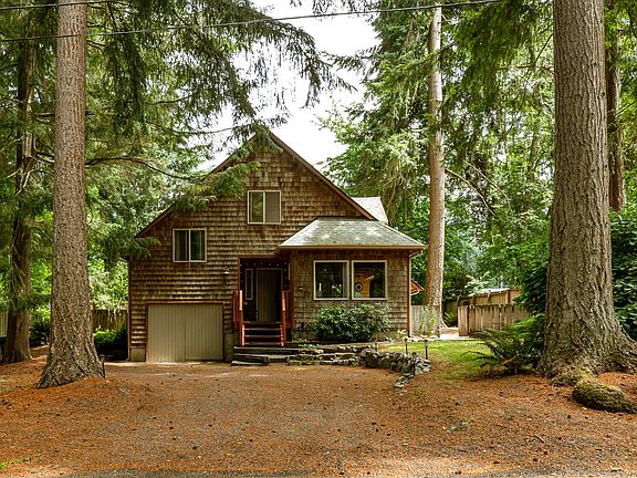 2nd image of 7817 Mortland Dr