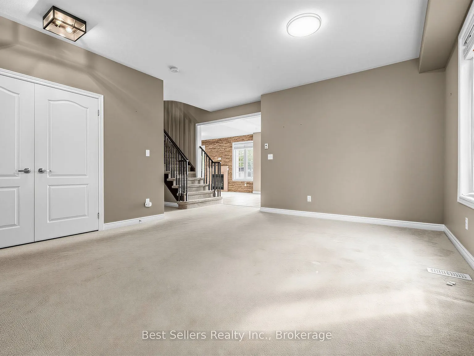 4 bed, $3,500 — Photo 4