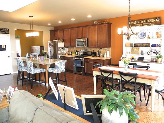 Kitchen and dining area