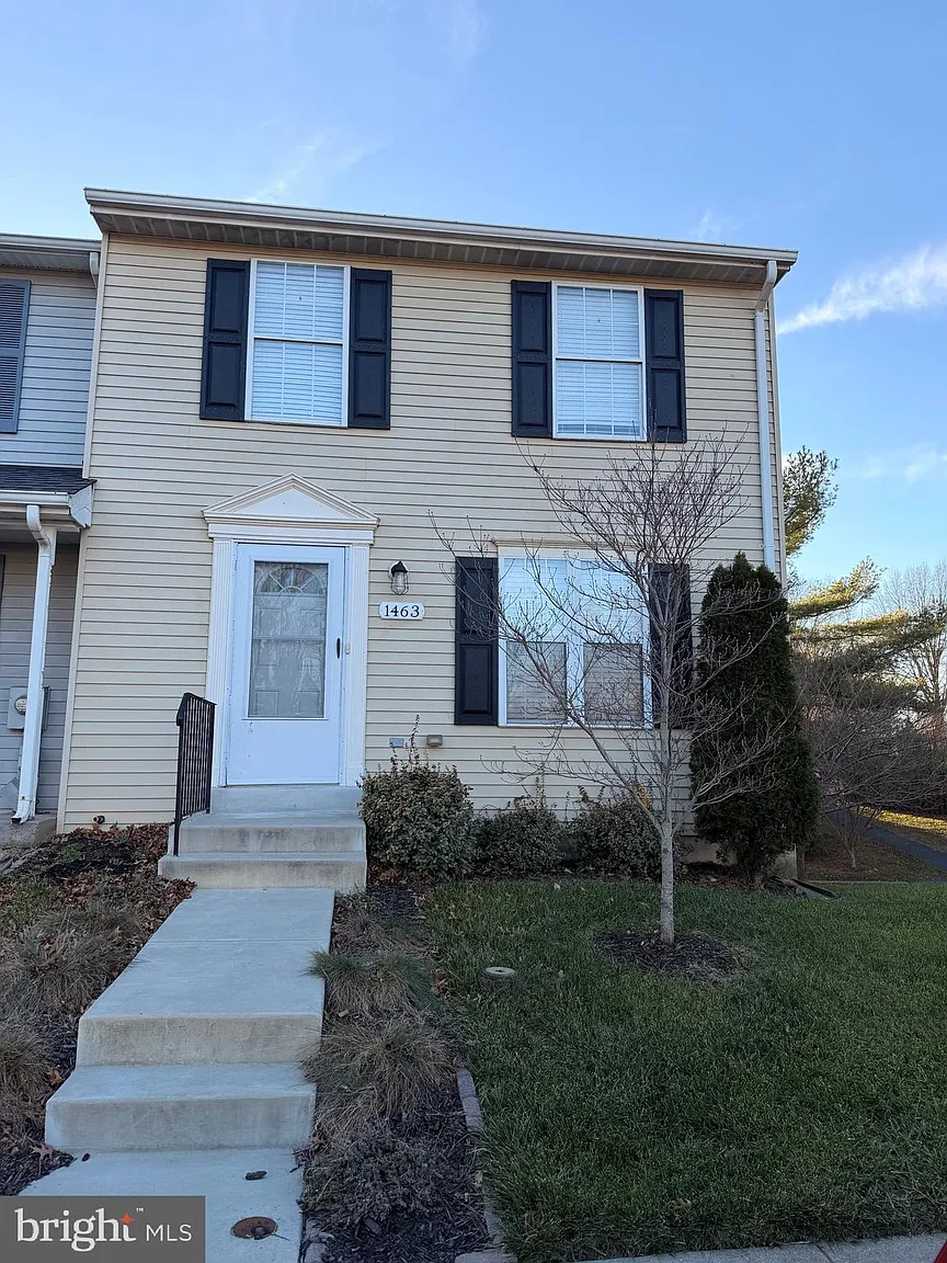 1463 Mobley Ct photo 1