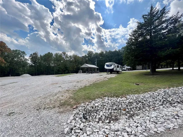 3034 Sugar Maple Ct, Perryville, MO 63775