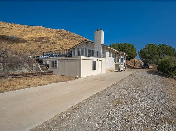 2nd image of 11561 Soledad Canyon Rd