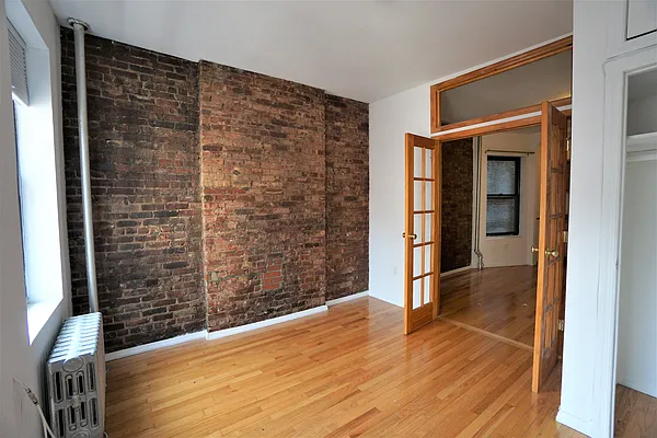 Rented by Best Apartments North Inc | media 6