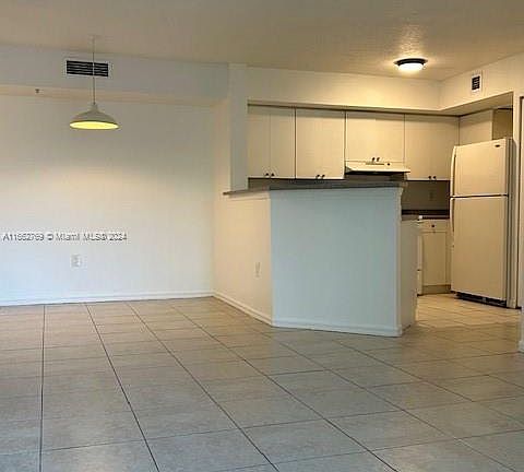5th image of 17602 NW 25th Ave APT 202