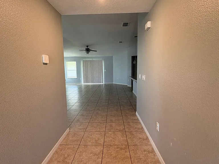 4751 Maplewild Ln — Photo 2