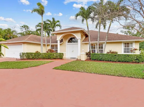 15728 81st Terrace N, Palm Beach Gardens, FL 33418