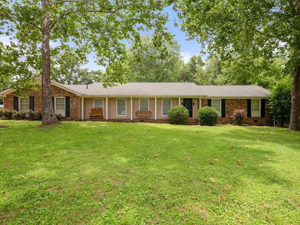 908 Lewisburg Pike