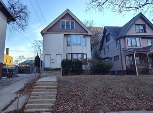 3319 W Juneau Ave #3319, Milwaukee, WI 53208