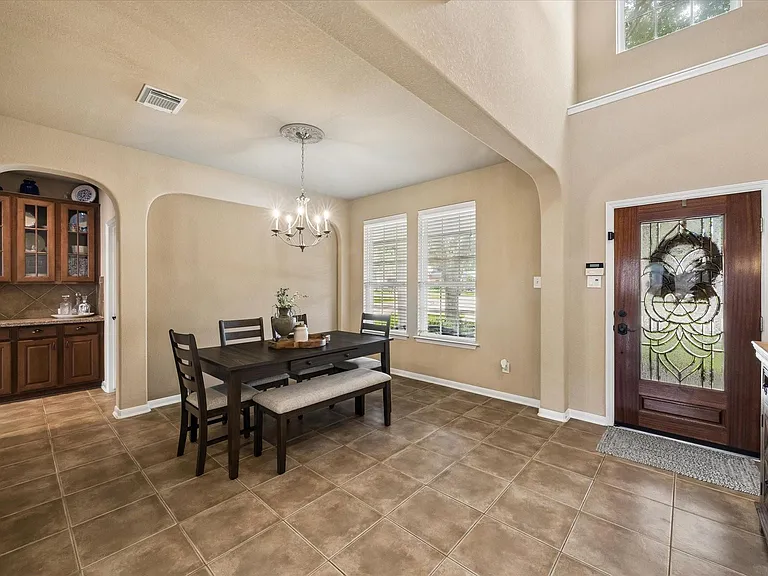 6102 Timbermoss Ct — Photo 3