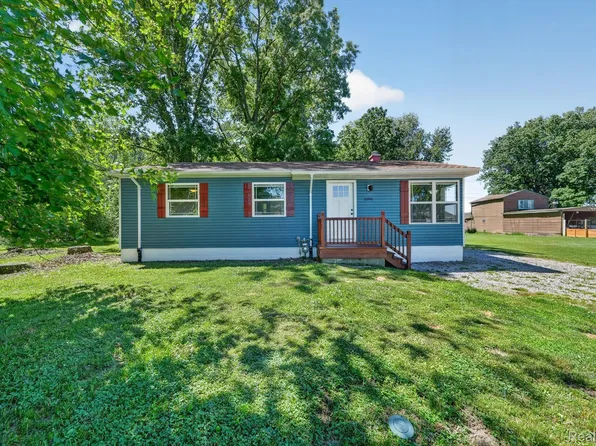 2185 N Channel Dr, Harsens Island, MI 48028