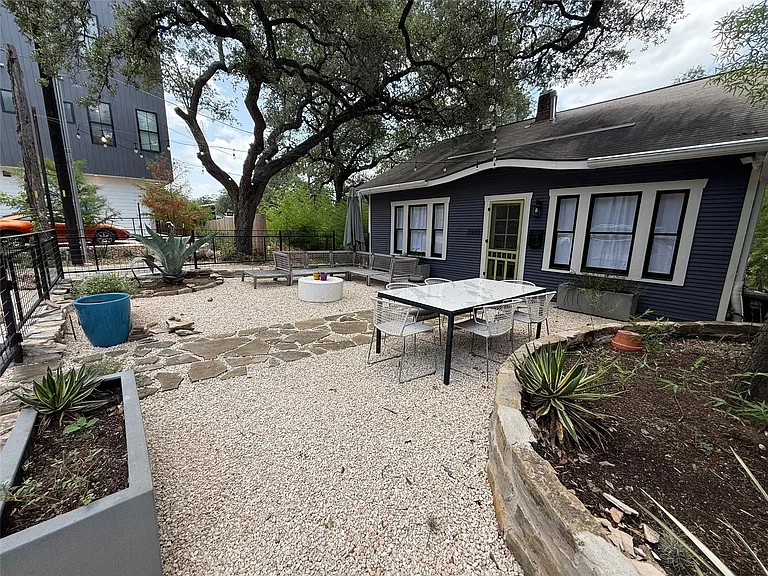 2810 Pearl St #B — Photo 8