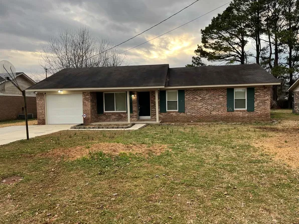 3007 Cotton Pl SW, Decatur, AL 35603