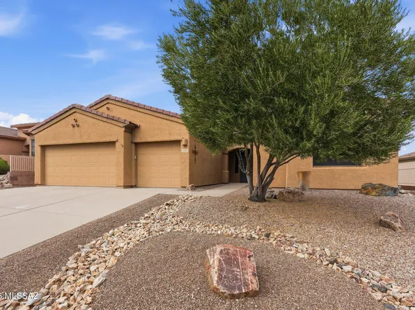 976 W Tenniel Dr, Green Valley, AZ 85614