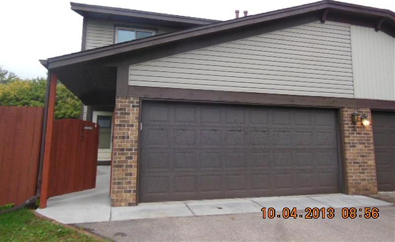 1st image of 6452 Cavell Ave N