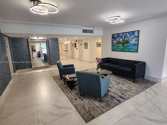 3rd image of 806 Cypress Grove Ln APT 403