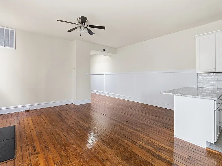 16 S Harrison St #A — Photo 4