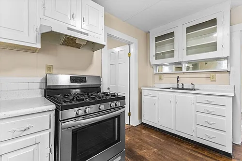 Floor plan 52B Howard St