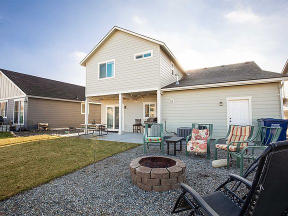 4th image of 2015 W Yaquina Dr