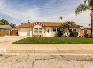 907 E Sharon Rd, Redlands, CA 92374