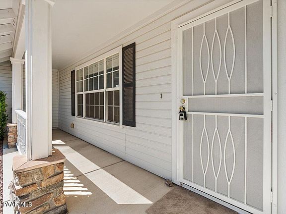 4th image of 2400 Gables Way