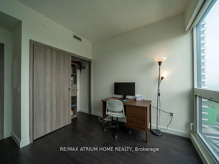 95 McMahon Dr #1002 — Photo 6