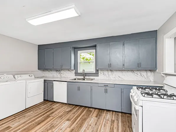 427 Palm St, Port Allen, LA 70767
