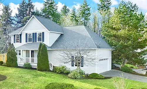 1268 NE Cameo Ct Photo 1
