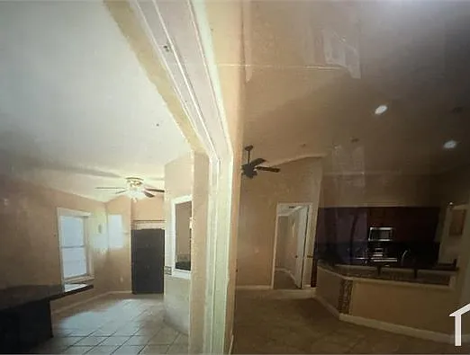 8698 Banyan Blvd — Photo 27