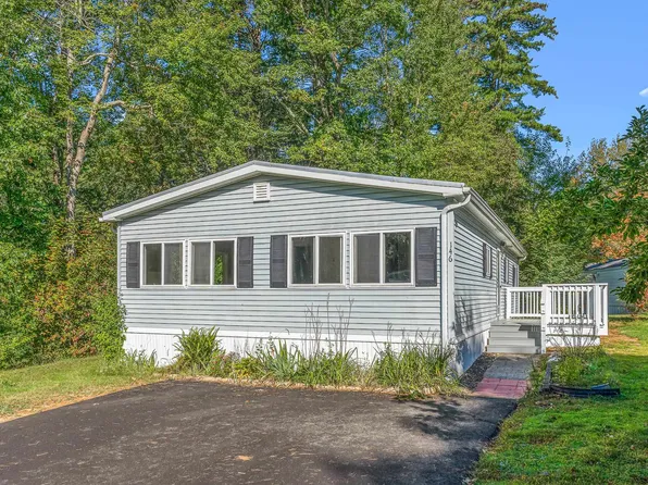 146 Colonial Village Drive, Somersworth, NH 03878