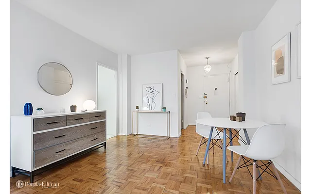 Sold by Douglas Elliman | media 18