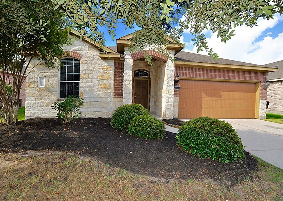 1st image of 21320 Heritage Forest Ln